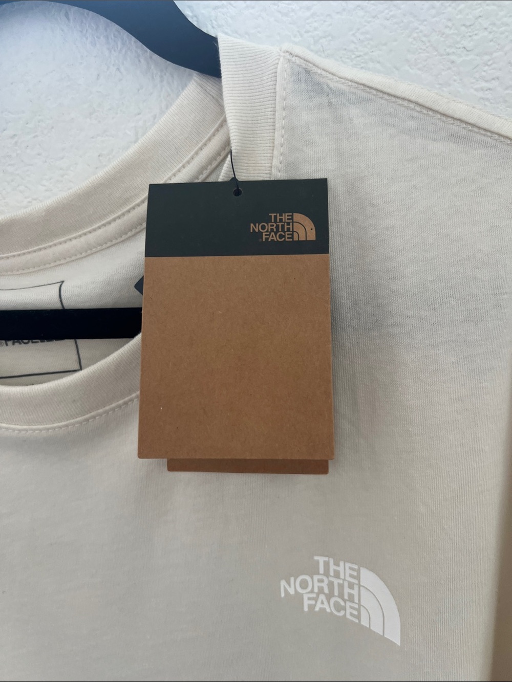 The North Face Men’s XXL Long Sleeve Graphic Shirt Cream NWT - Picture 8 of 8